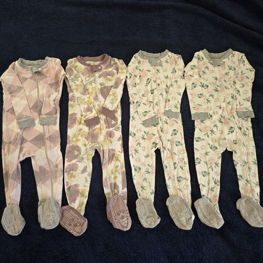 Burt's Bees Baby Pajamas Bundle